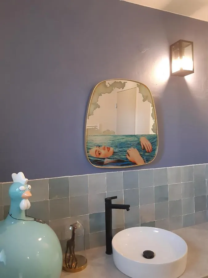Remy A Dit Saint-Remy-de-Provence Guest house
